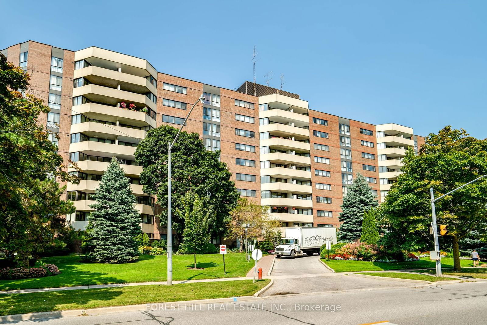 40 Baif Blvd, unit 705 for sale - image #1