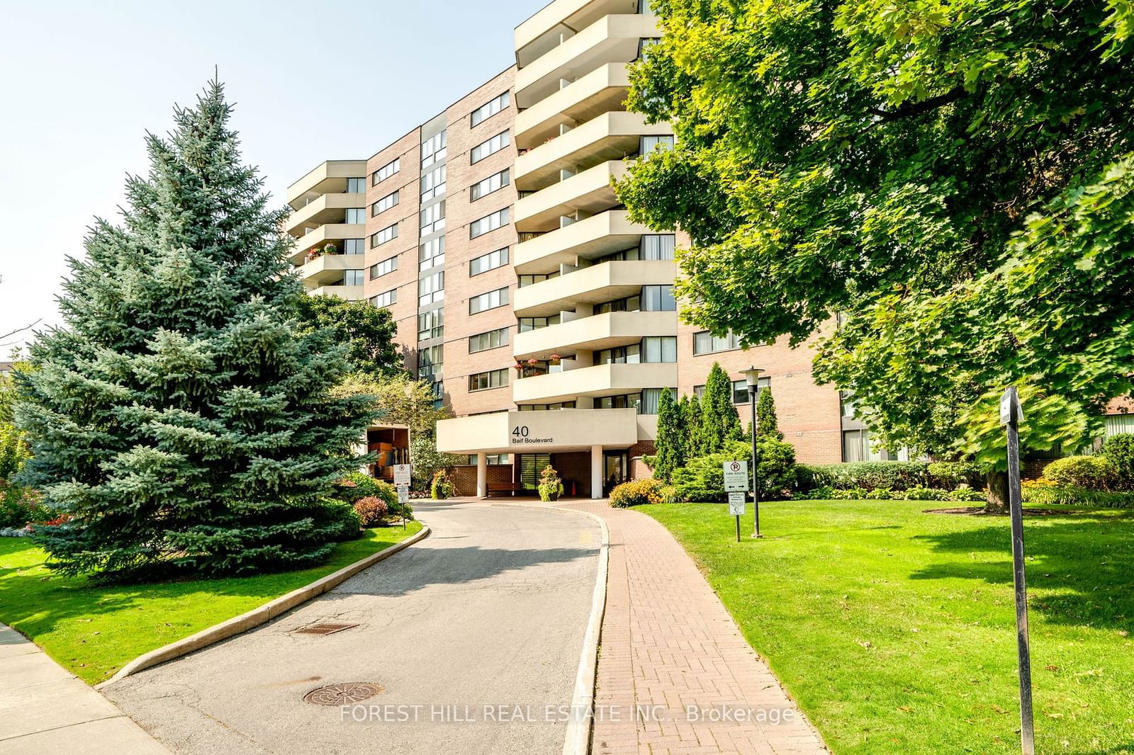 40 Baif Blvd, unit 705 for sale - image #2