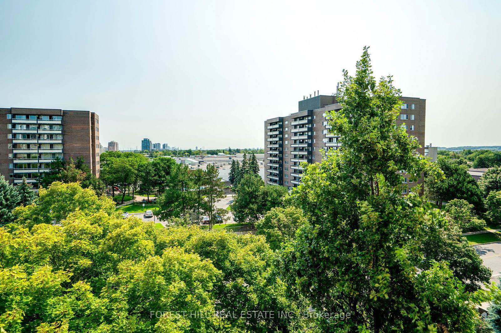 40 Baif Blvd, unit 705 for sale - image #27