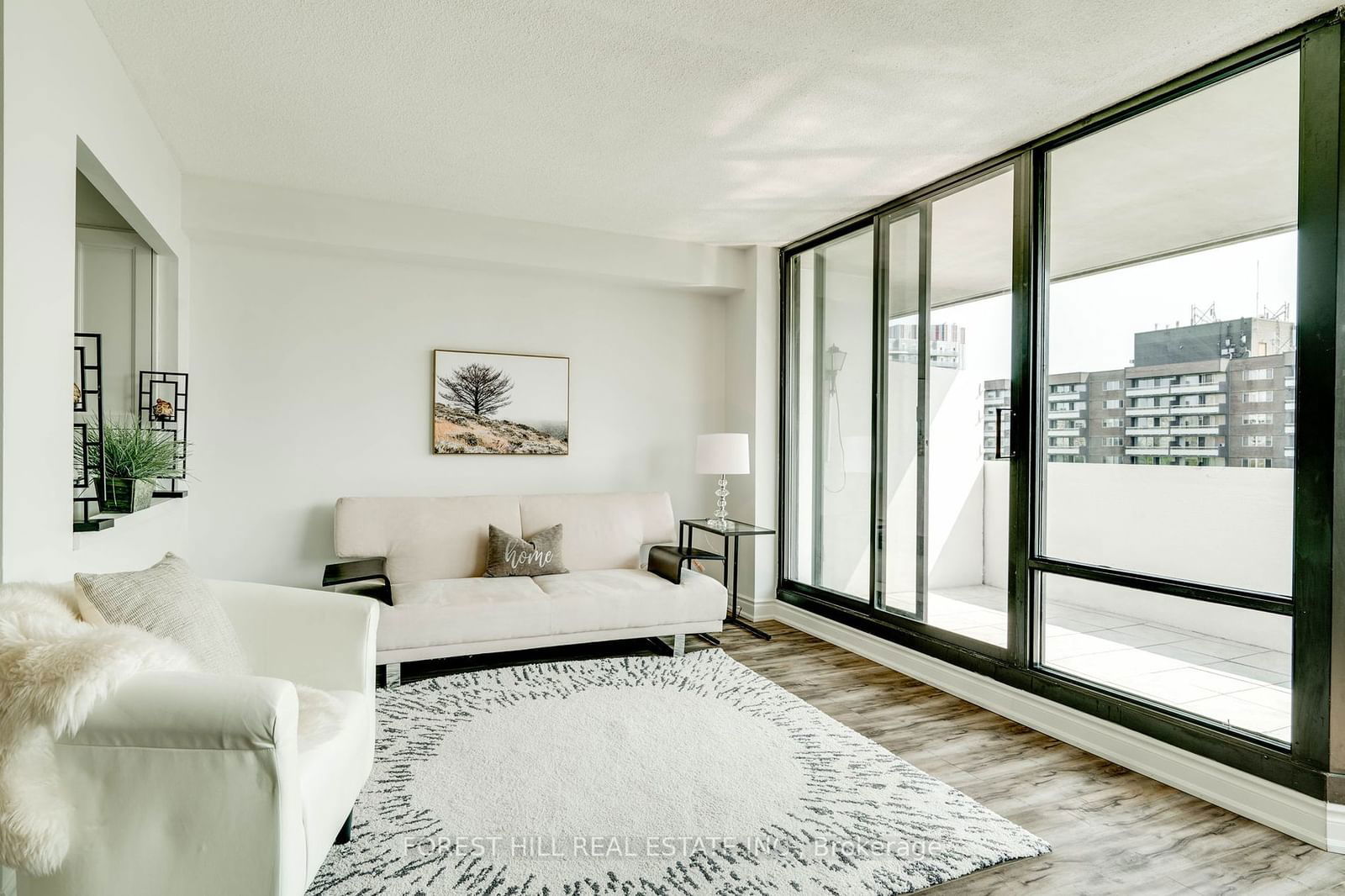 40 Baif Blvd, unit 705 for sale - image #8