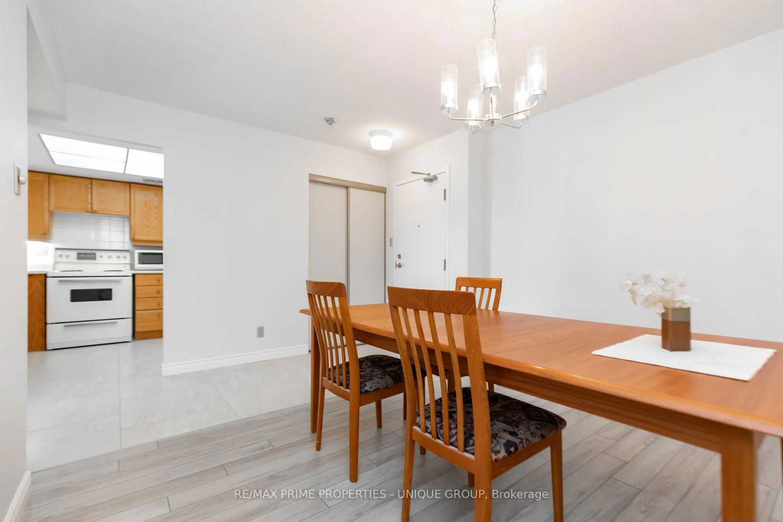 22 Clarissa Dr, unit 301 for sale - image #22