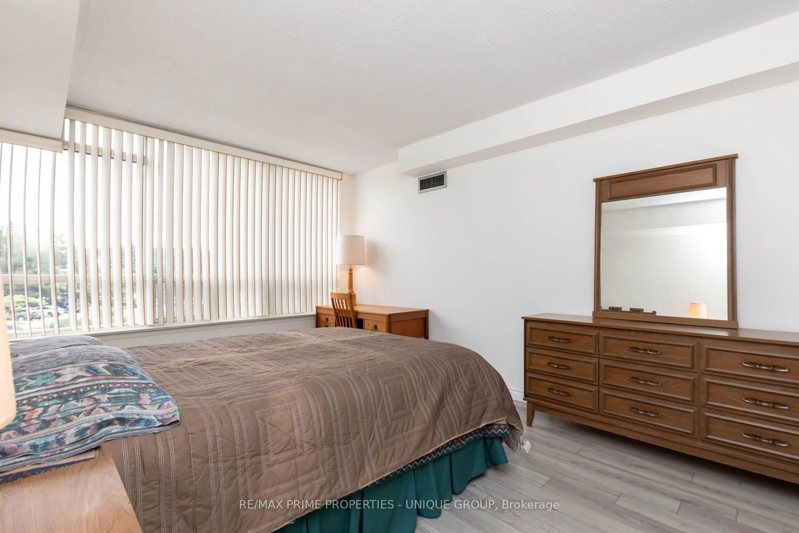 22 Clarissa Dr, unit 301 for sale - image #26