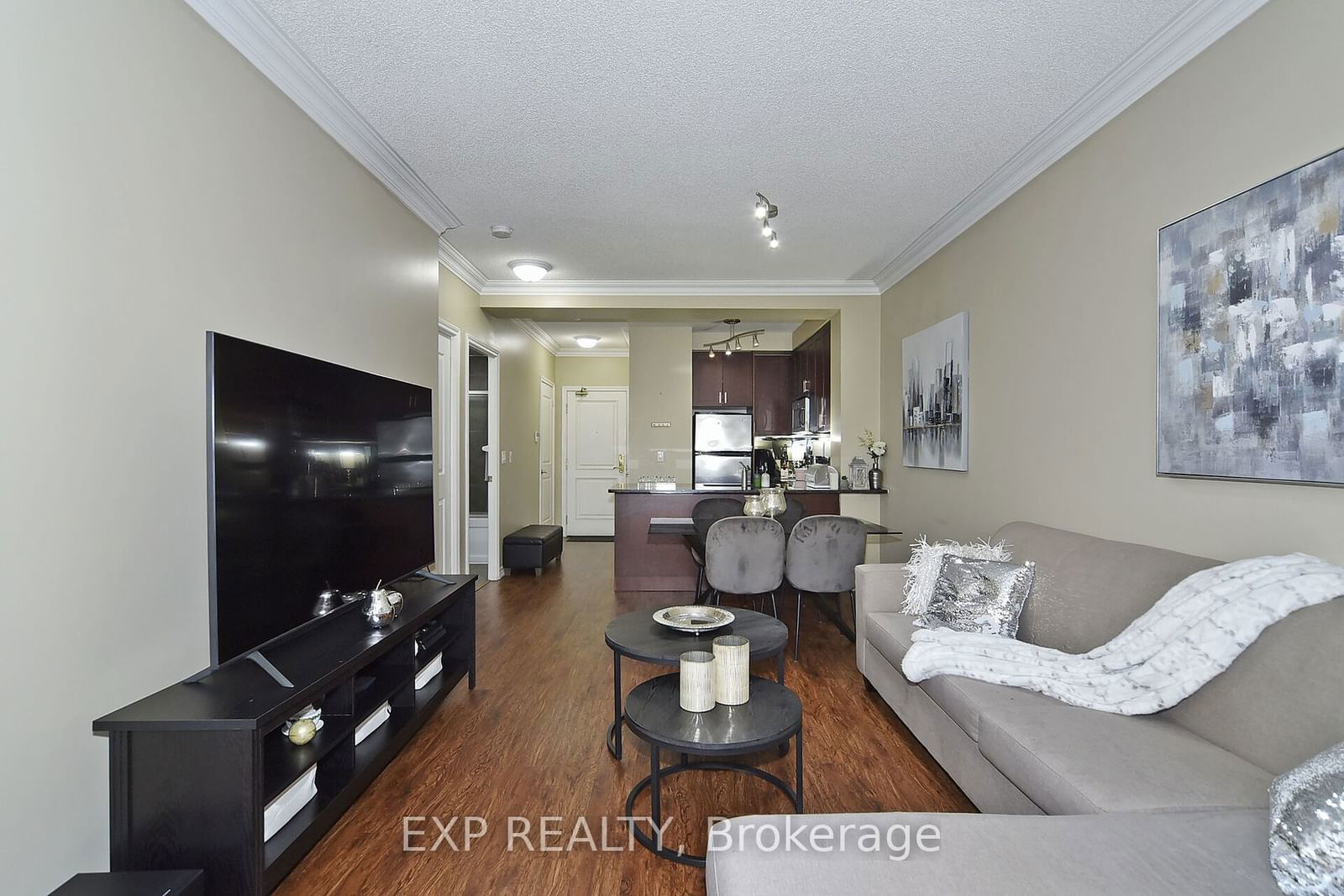 9235 Jane St, unit 1404 for sale