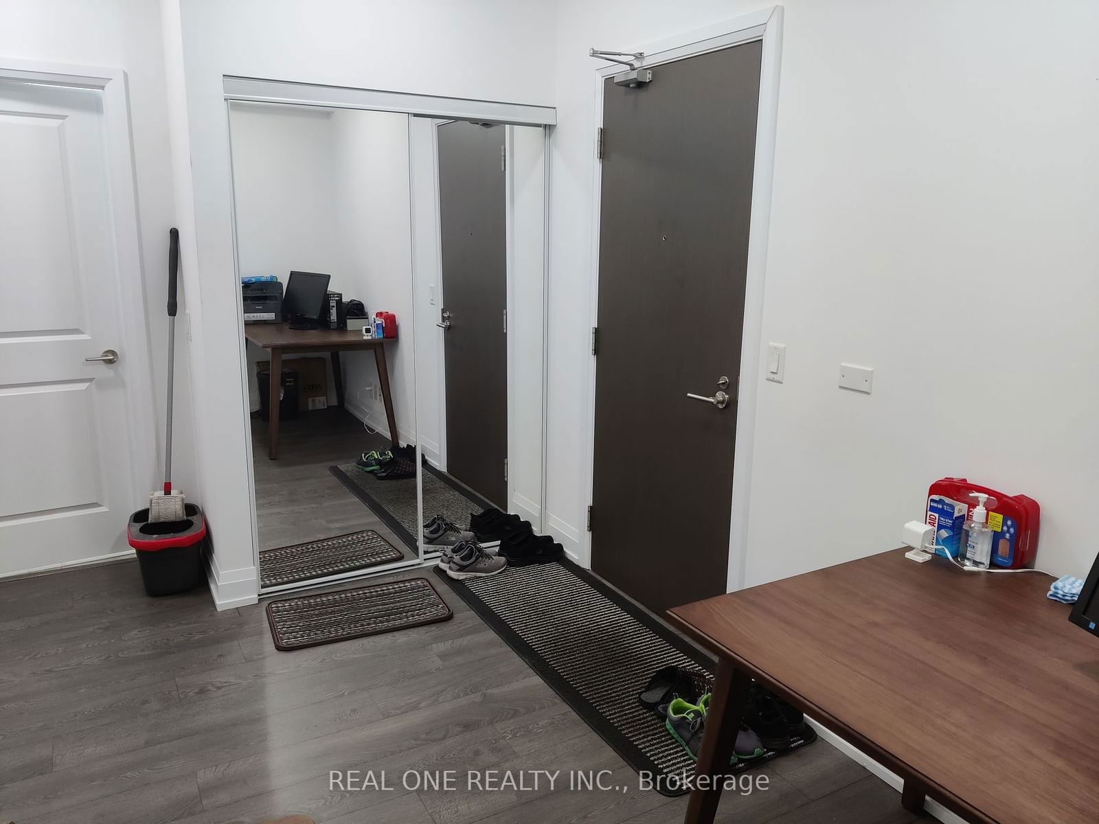 7900 Bathurst St, unit 916 for rent - image #5