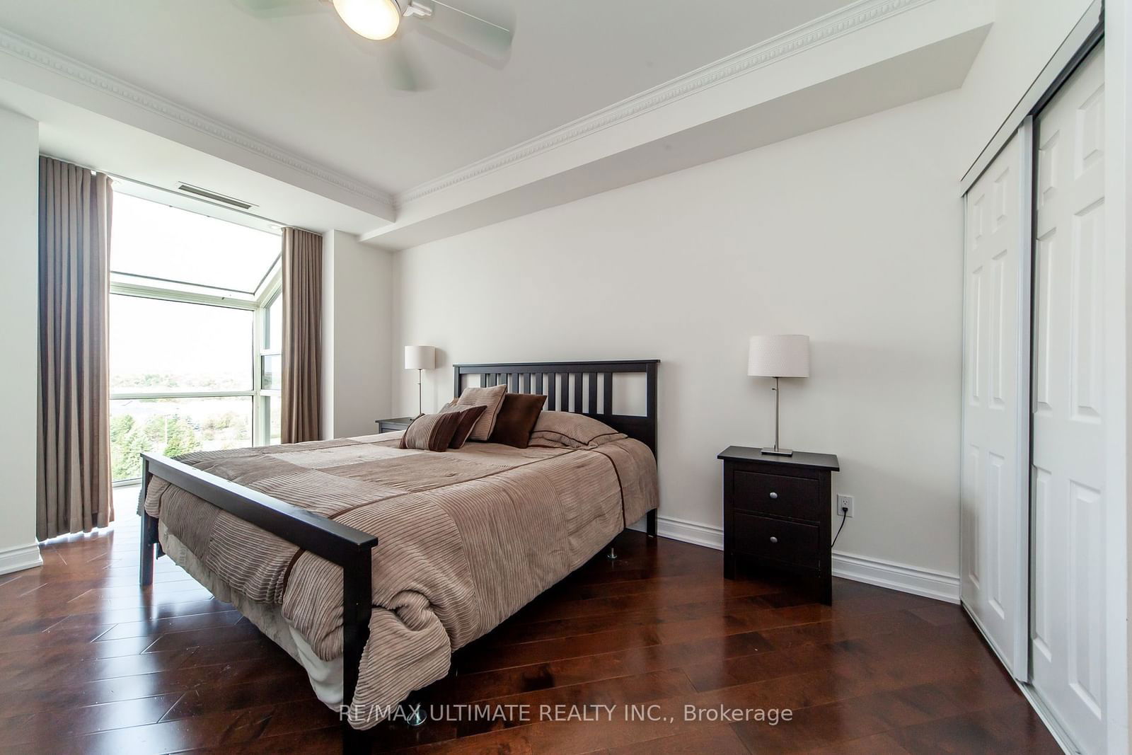 40 Harding Blvd W, unit PH15 for sale - image #20