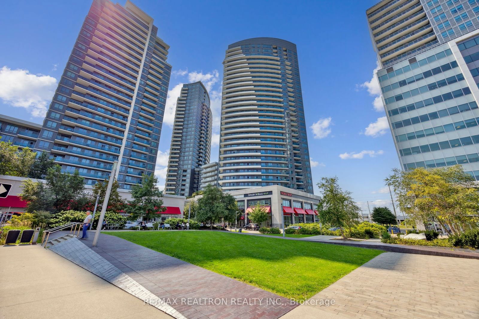 7171 Yonge St, unit PH303 for sale