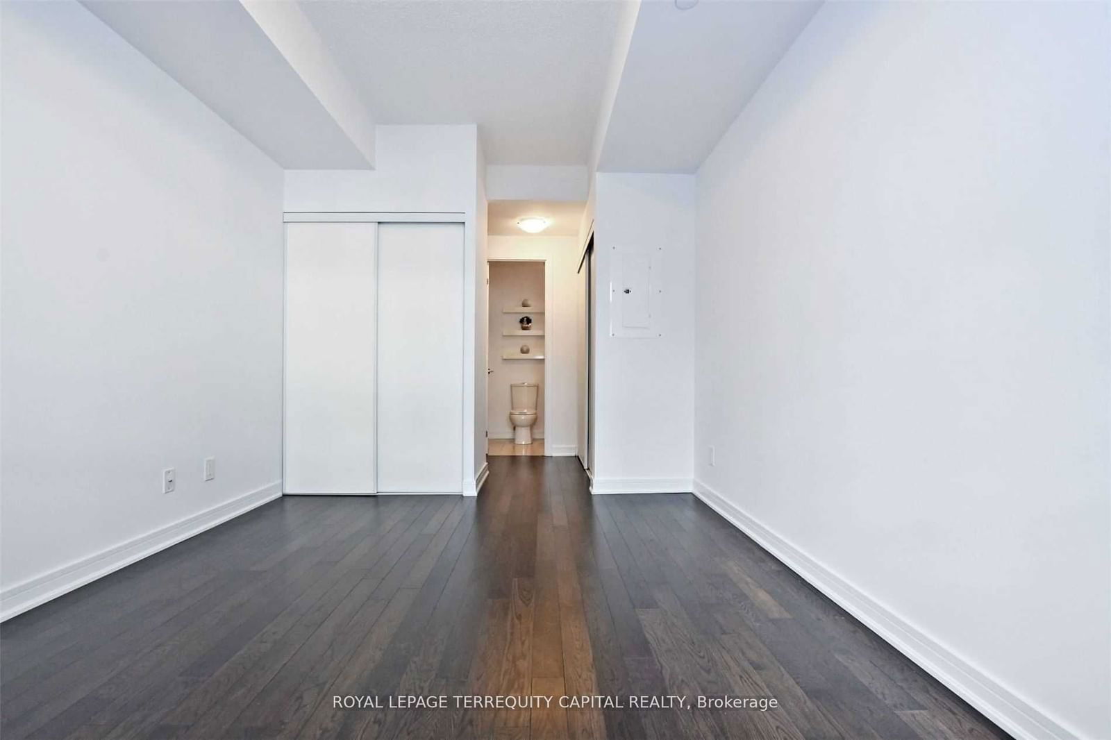 9199 Yonge St, unit 406 for rent