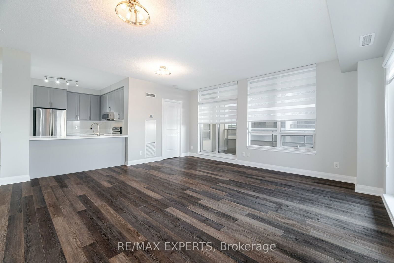 9245 Jane St, unit 905 for rent - image #21