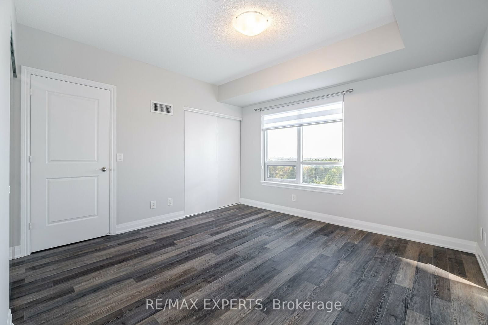 9245 Jane St, unit 905 for rent - image #23