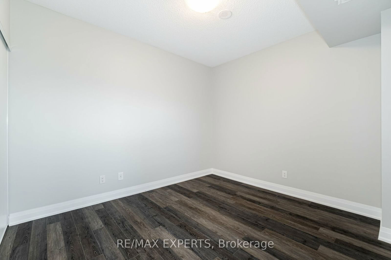 9245 Jane St, unit 905 for rent - image #26