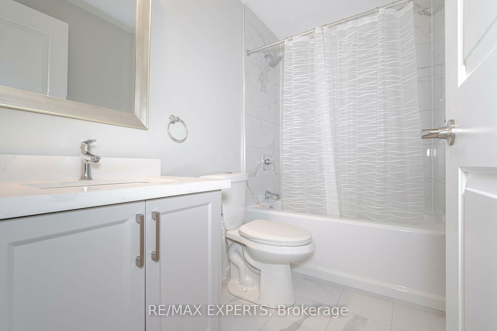 9245 Jane St, unit 905 for rent - image #28