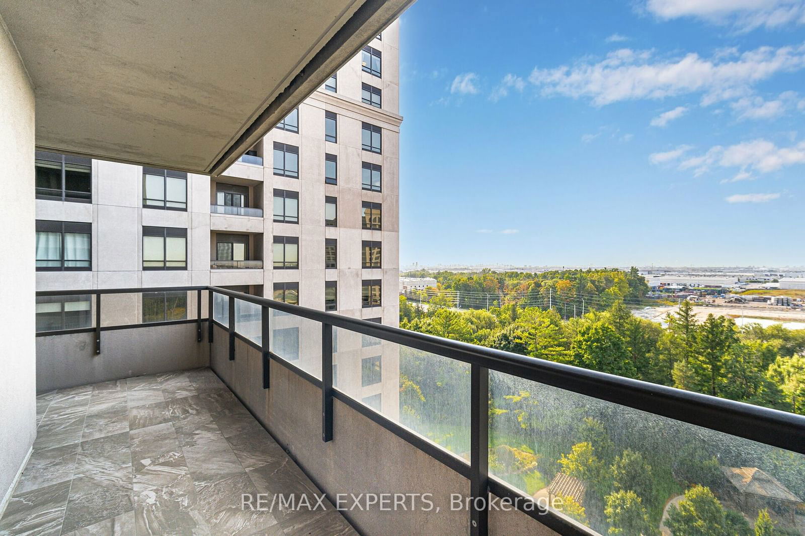 9245 Jane St, unit 905 for rent - image #33