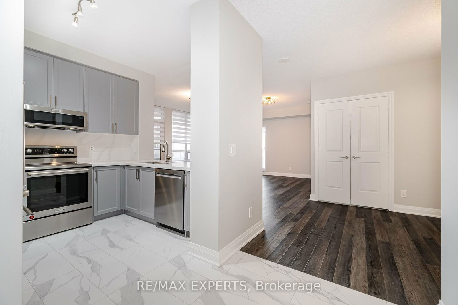 9245 Jane St, unit 905 for rent - image #8