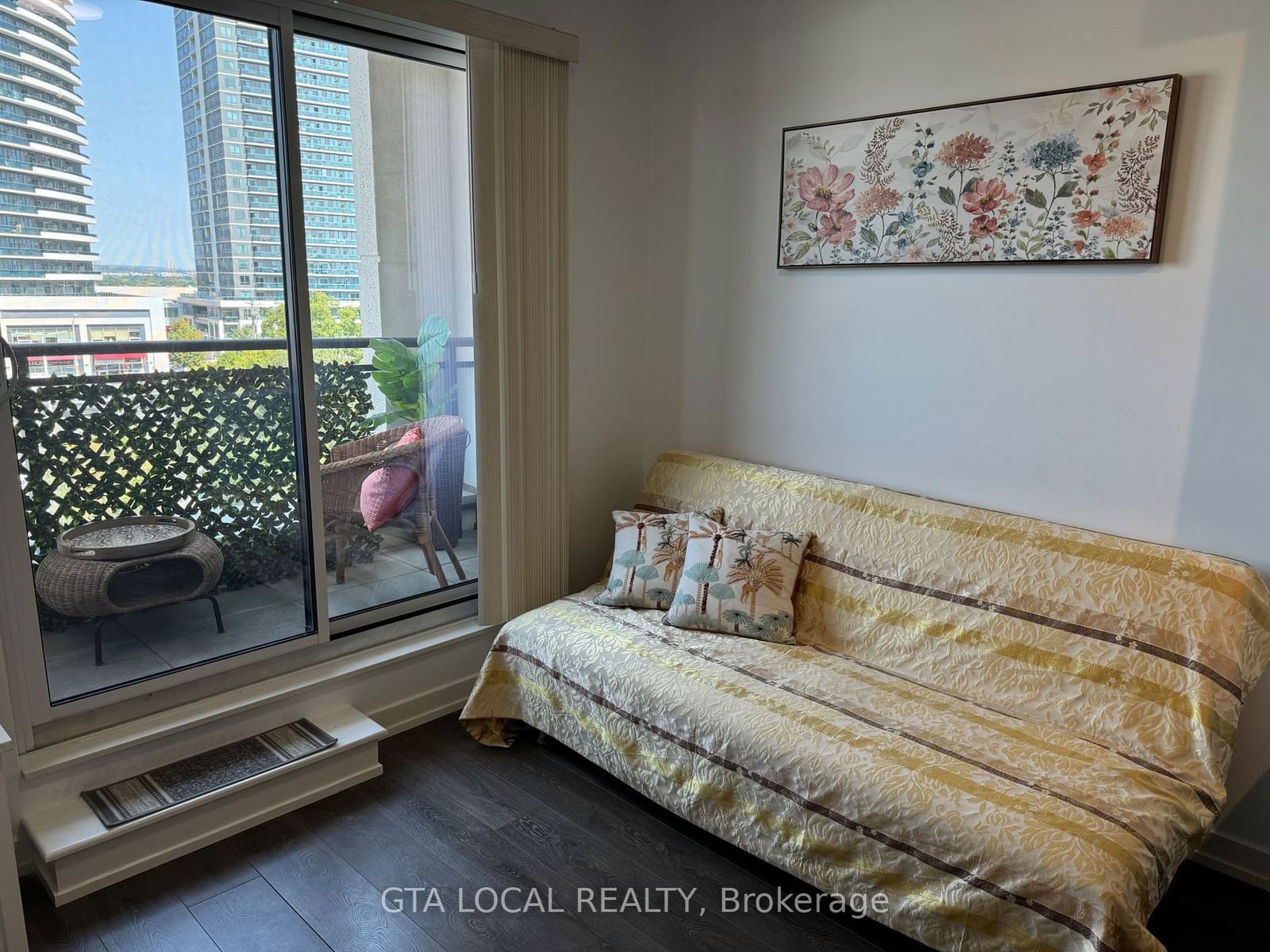 1 Grandview Ave, unit 503 for sale - image #4