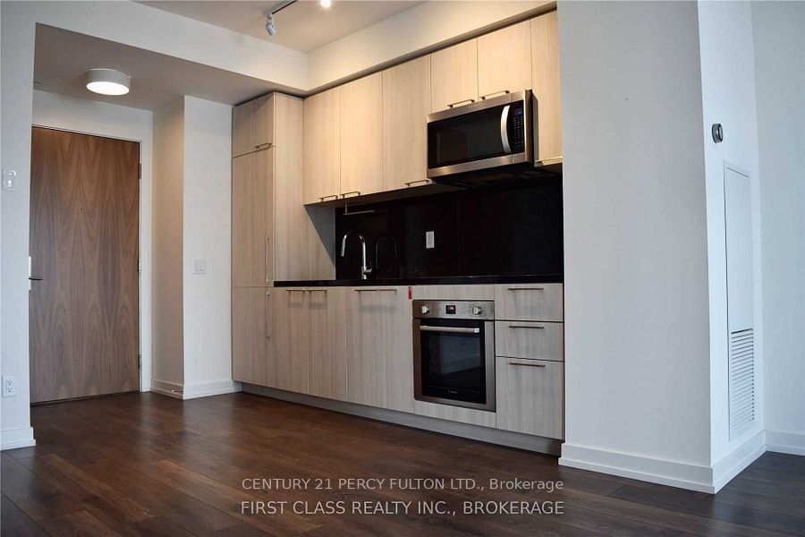 1 Grandview Ave, unit 605 for rent - image #5