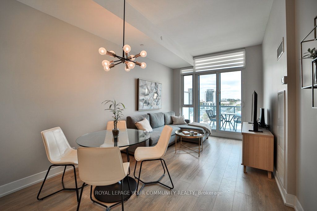 9471 Yonge St, unit 707 for sale - image #17