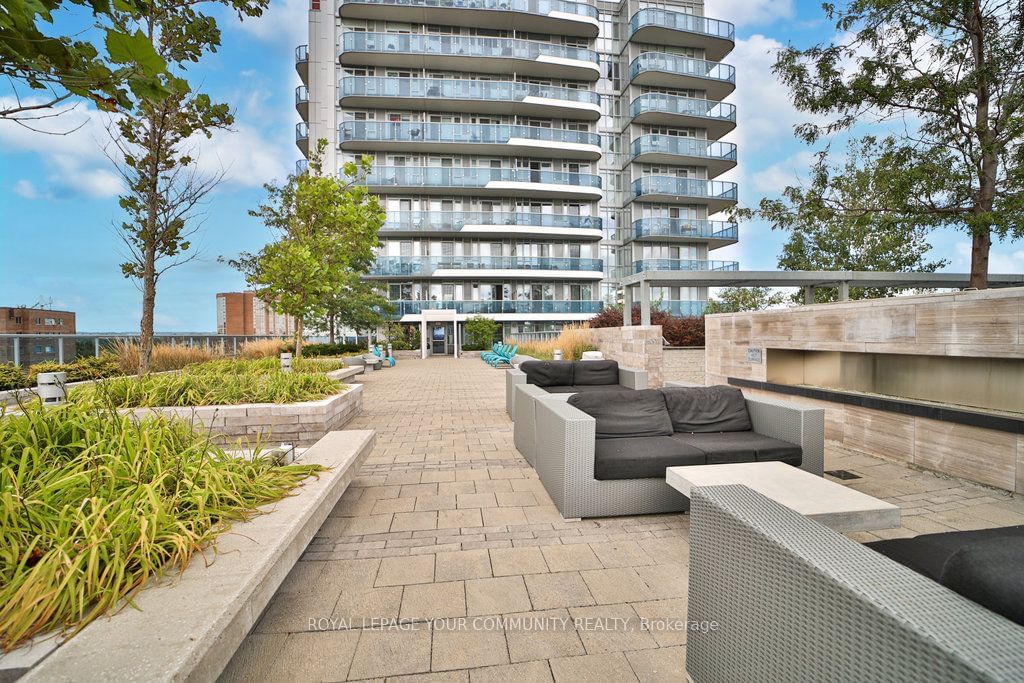 9471 Yonge St, unit 707 for sale - image #37