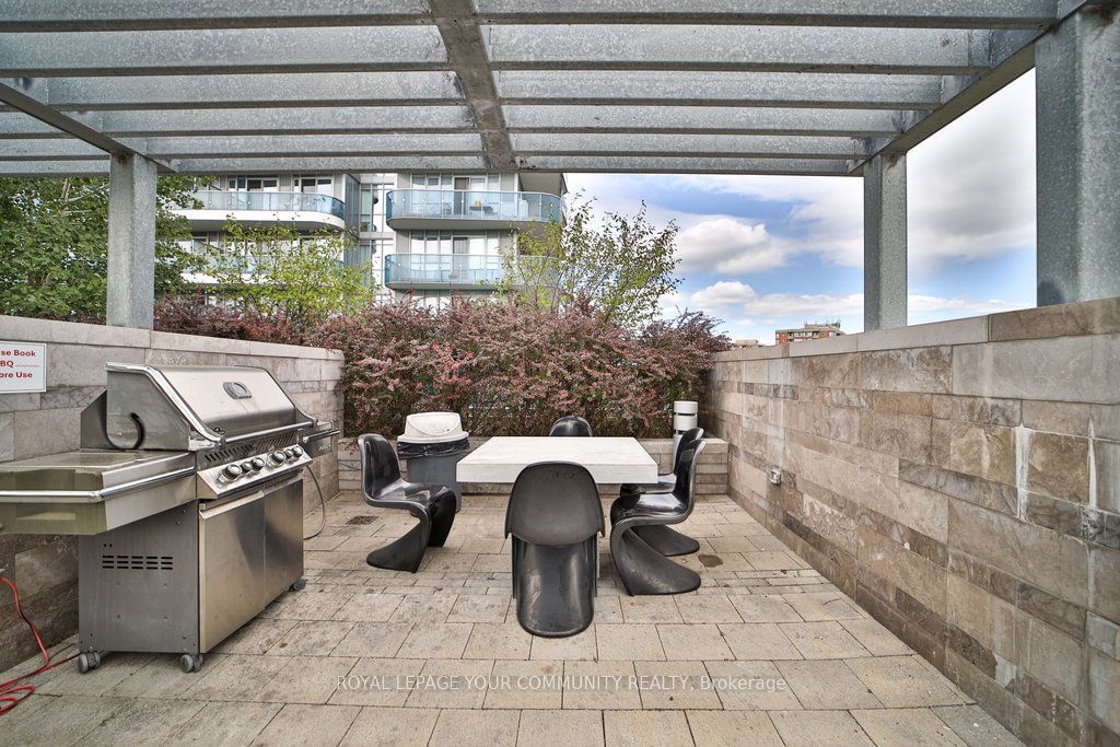 9471 Yonge St, unit 707 for sale - image #39