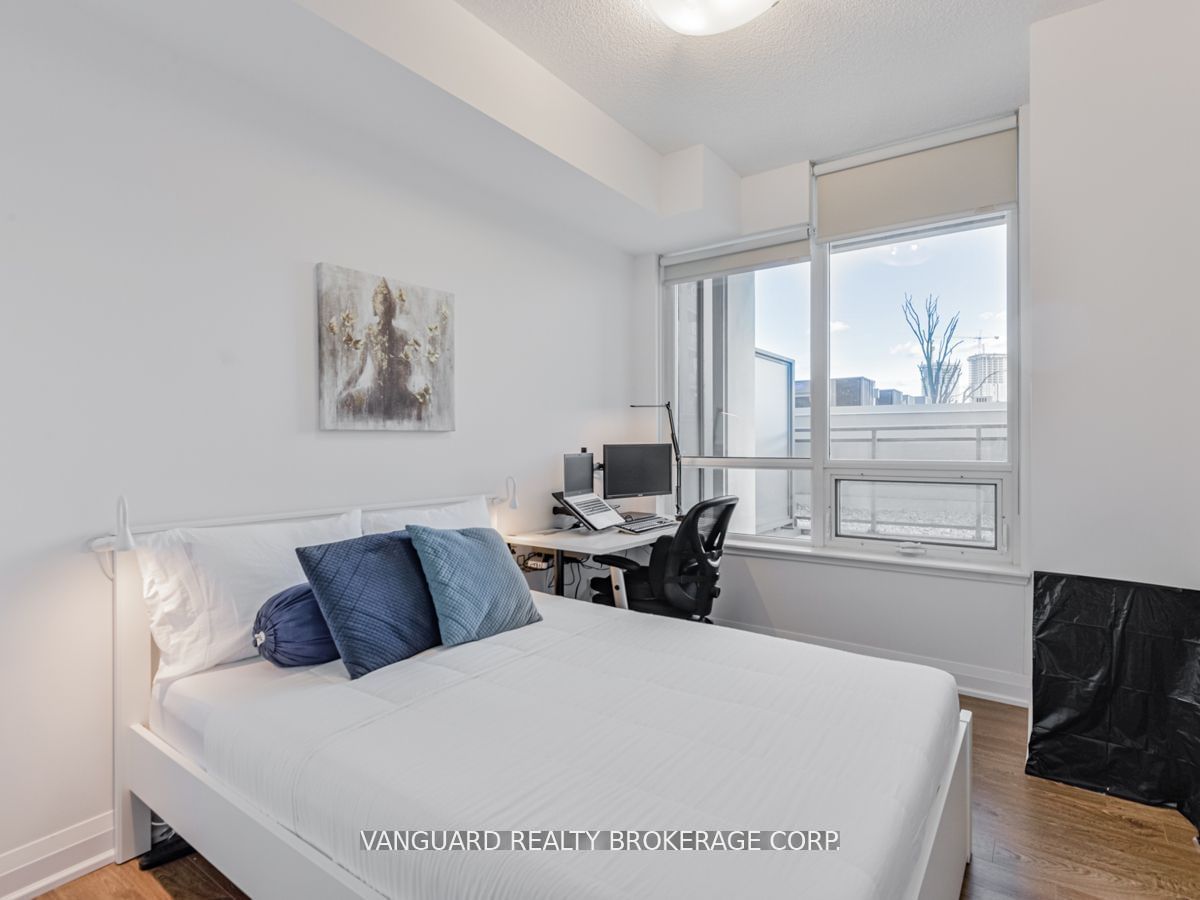 75 North Park Rd, unit 208 for sale - image #20