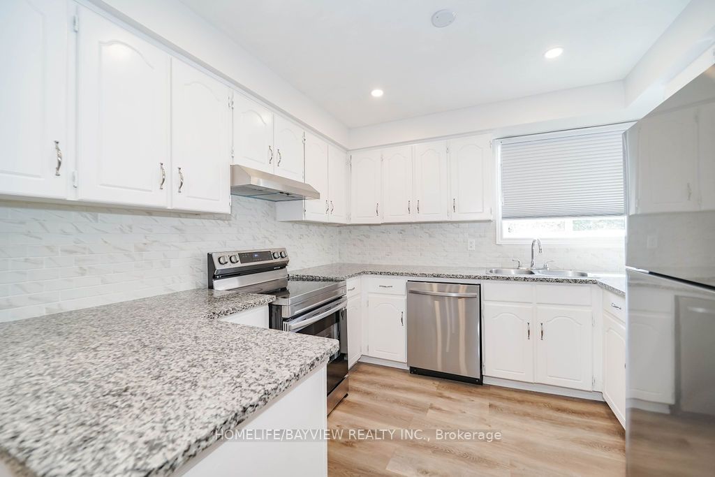 12 Poplar Cres, unit 34 for sale - image #22