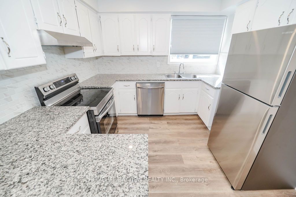 12 Poplar Cres, unit 34 for sale - image #26