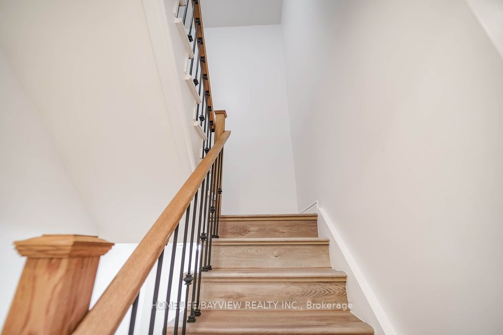 12 Poplar Cres, unit 34 for sale - image #27