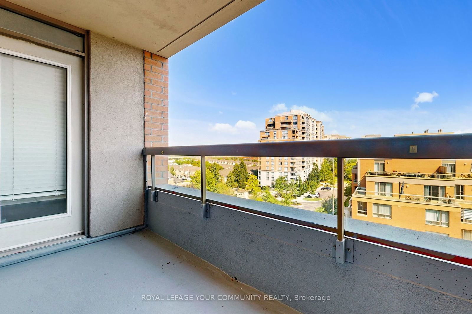 9 Northern Heights Dr, unit 702 for sale - image #25