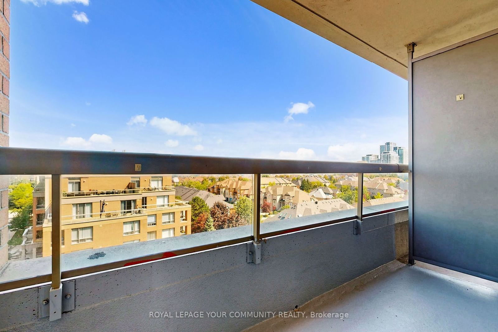 9 Northern Heights Dr, unit 702 for sale - image #26