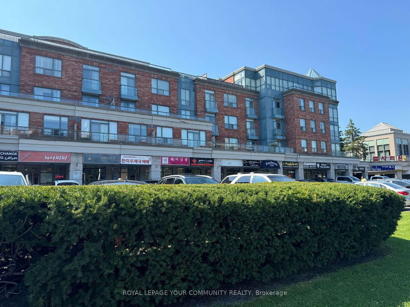 7378 Yonge St, unit 303 for sale