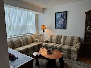 7378 Yonge St, unit 303 for sale