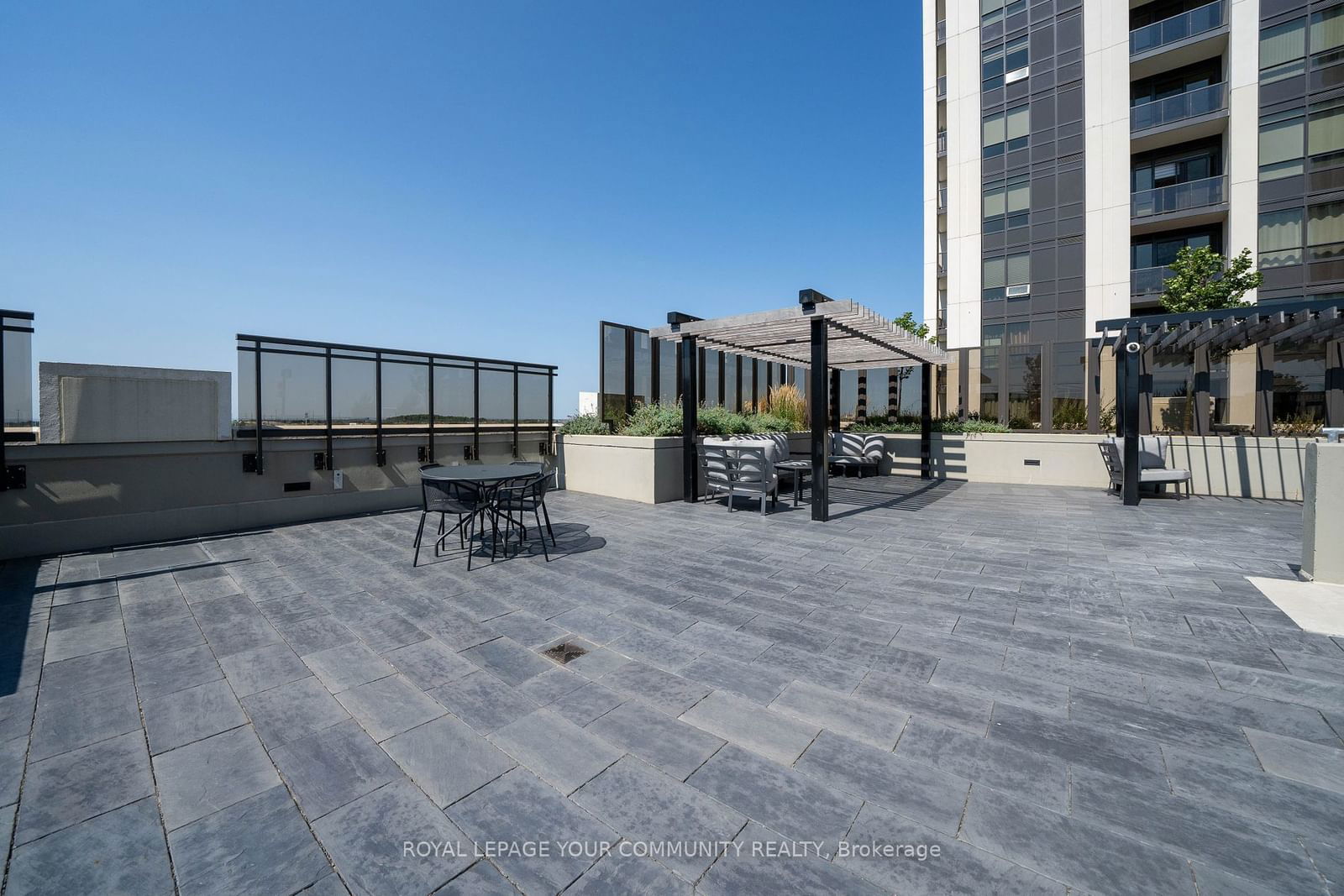 9075 Jane St, unit 1409 for sale - image #36