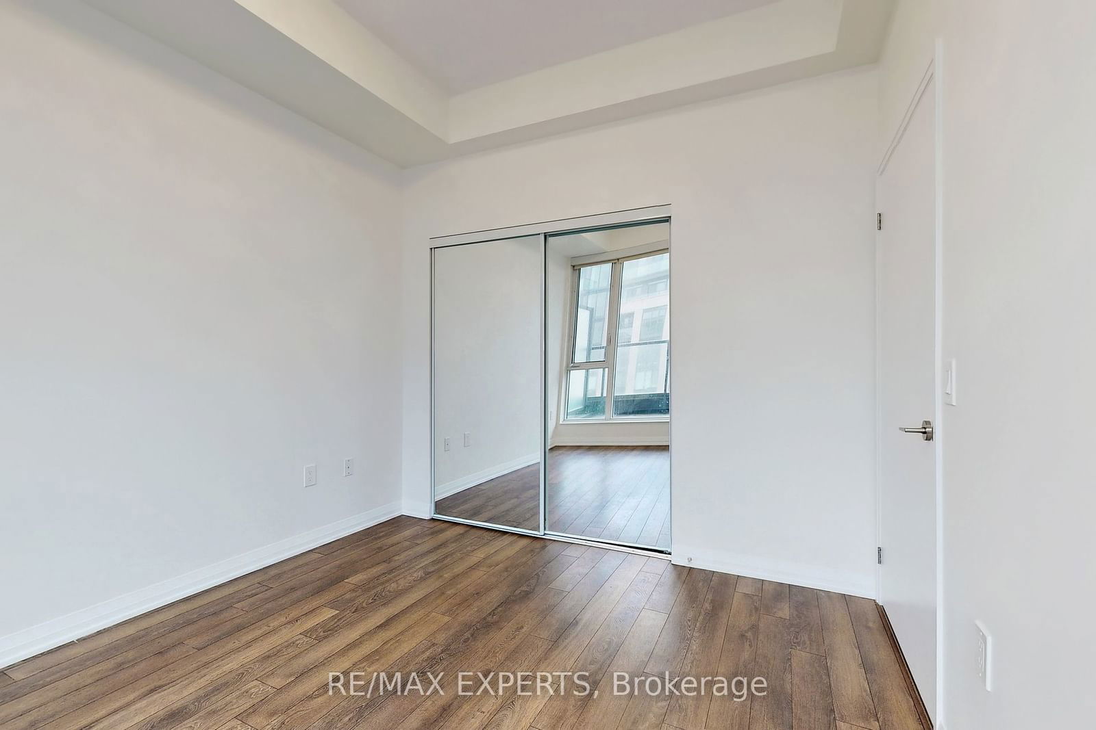 99 Eagle Rock Way, unit 902 for rent - image #8