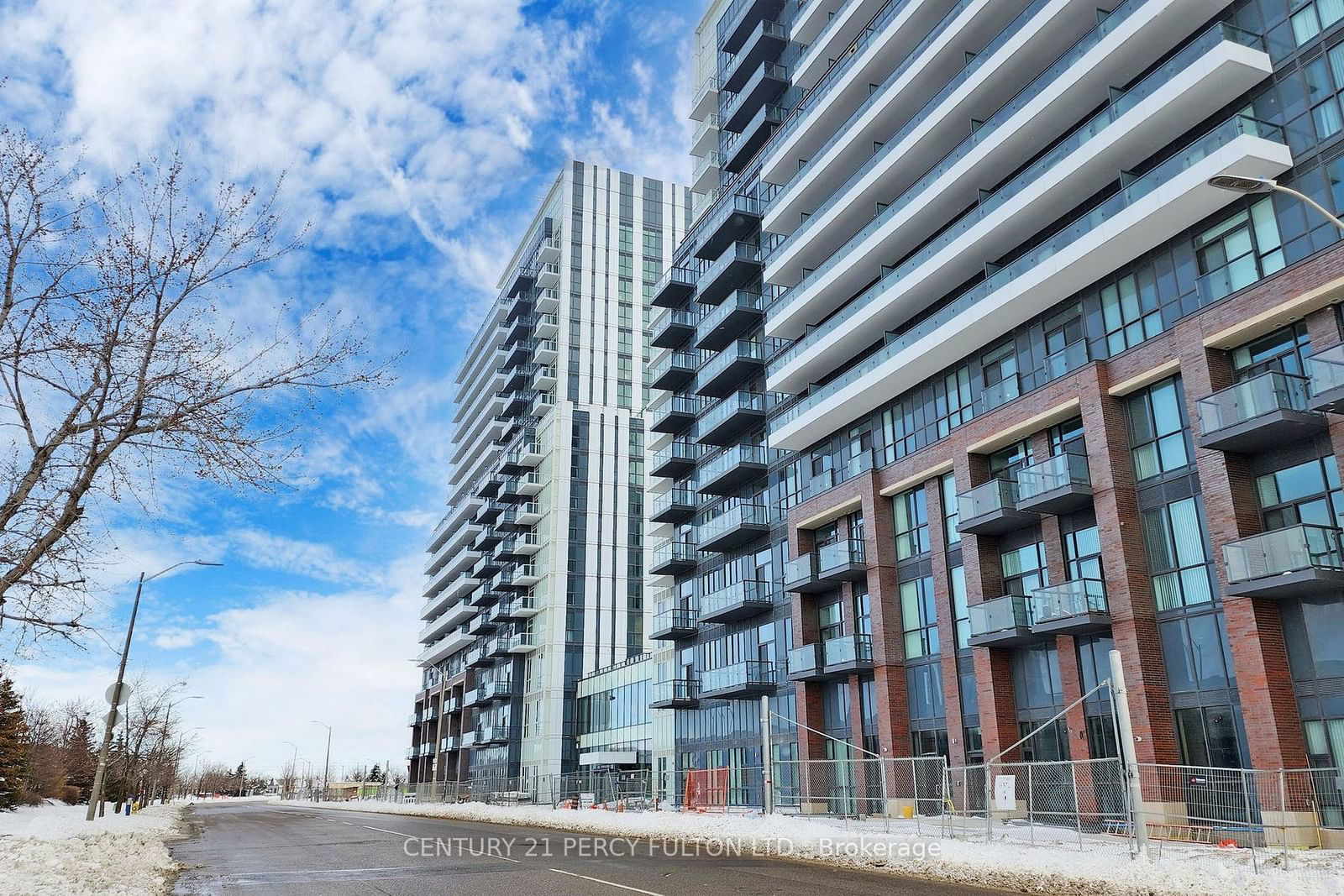 Mobilio Towns, Vaughan, Toronto