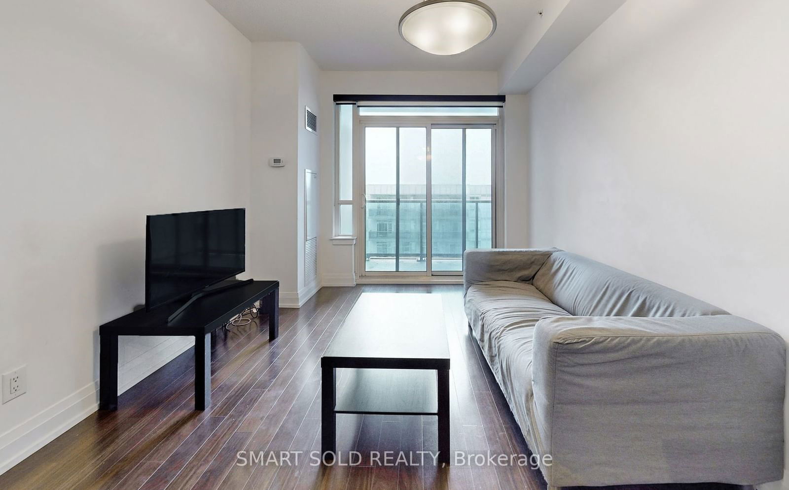 7165 Yonge St, unit 1110 for sale - image #6