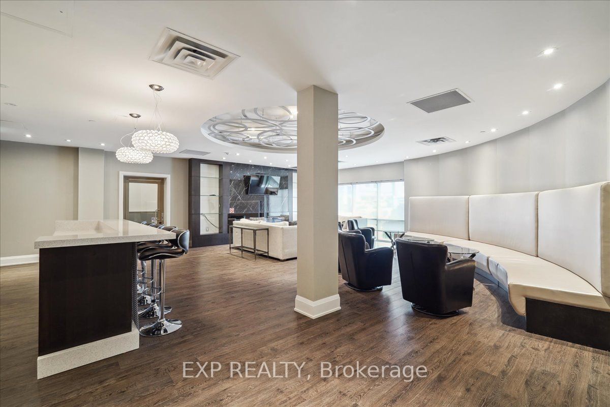 15277 Yonge St N, unit 315 for sale - image #20