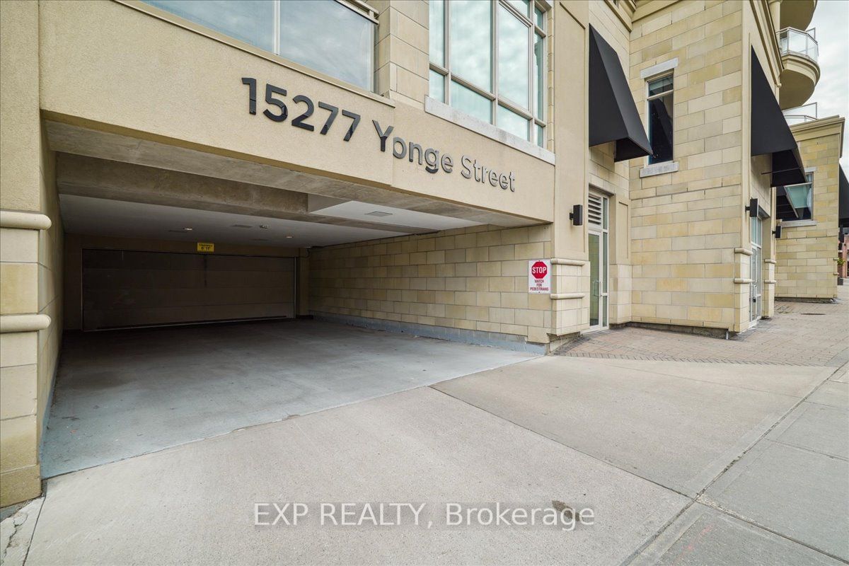 15277 Yonge St N, unit 315 for sale