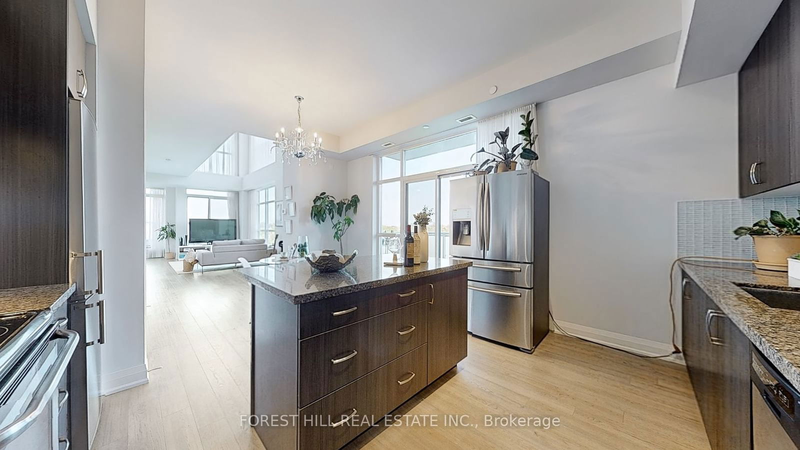 8763 Bayview Ave, unit 527 for sale - image #11