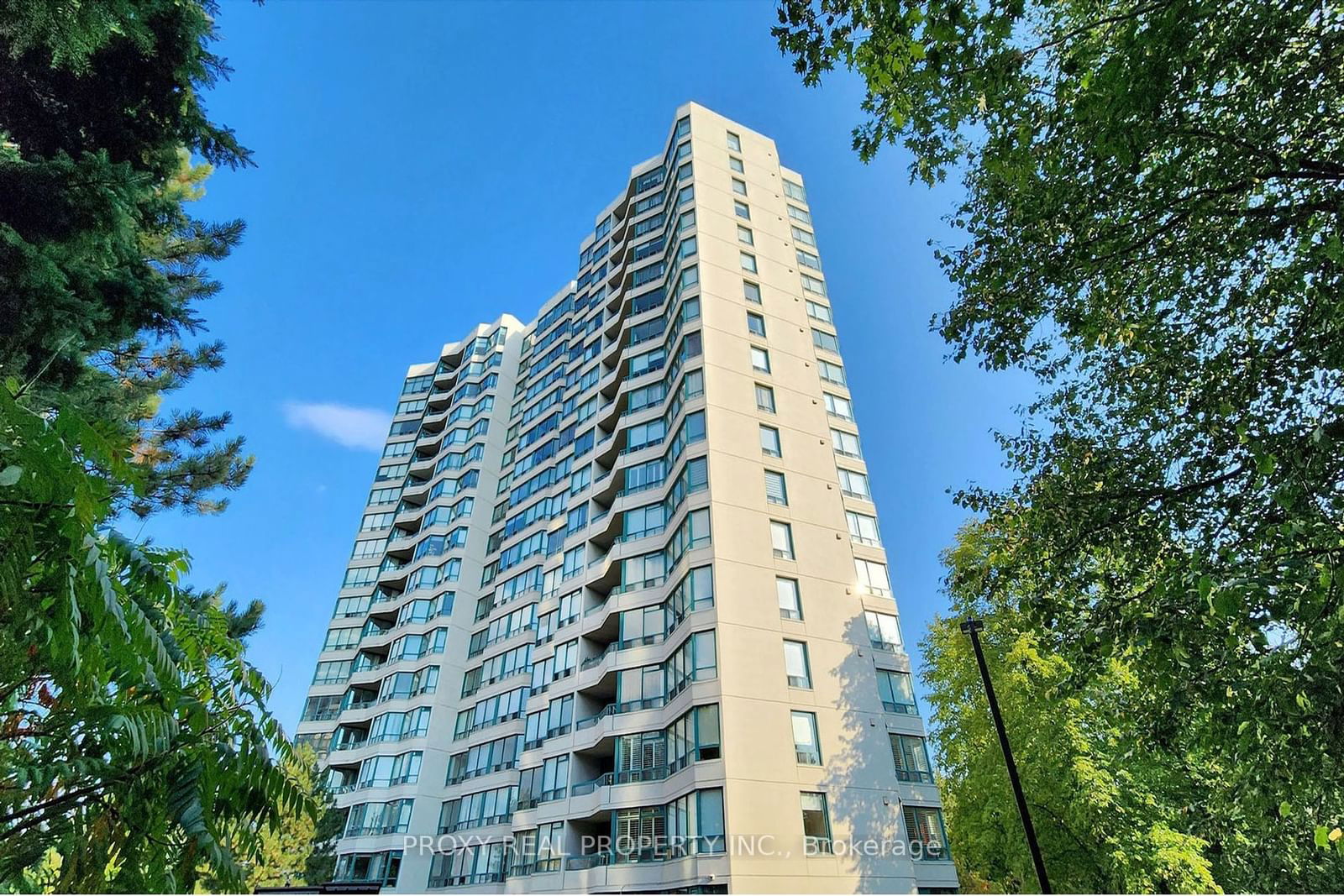 7250 Yonge St N, unit 909 for sale - image #2