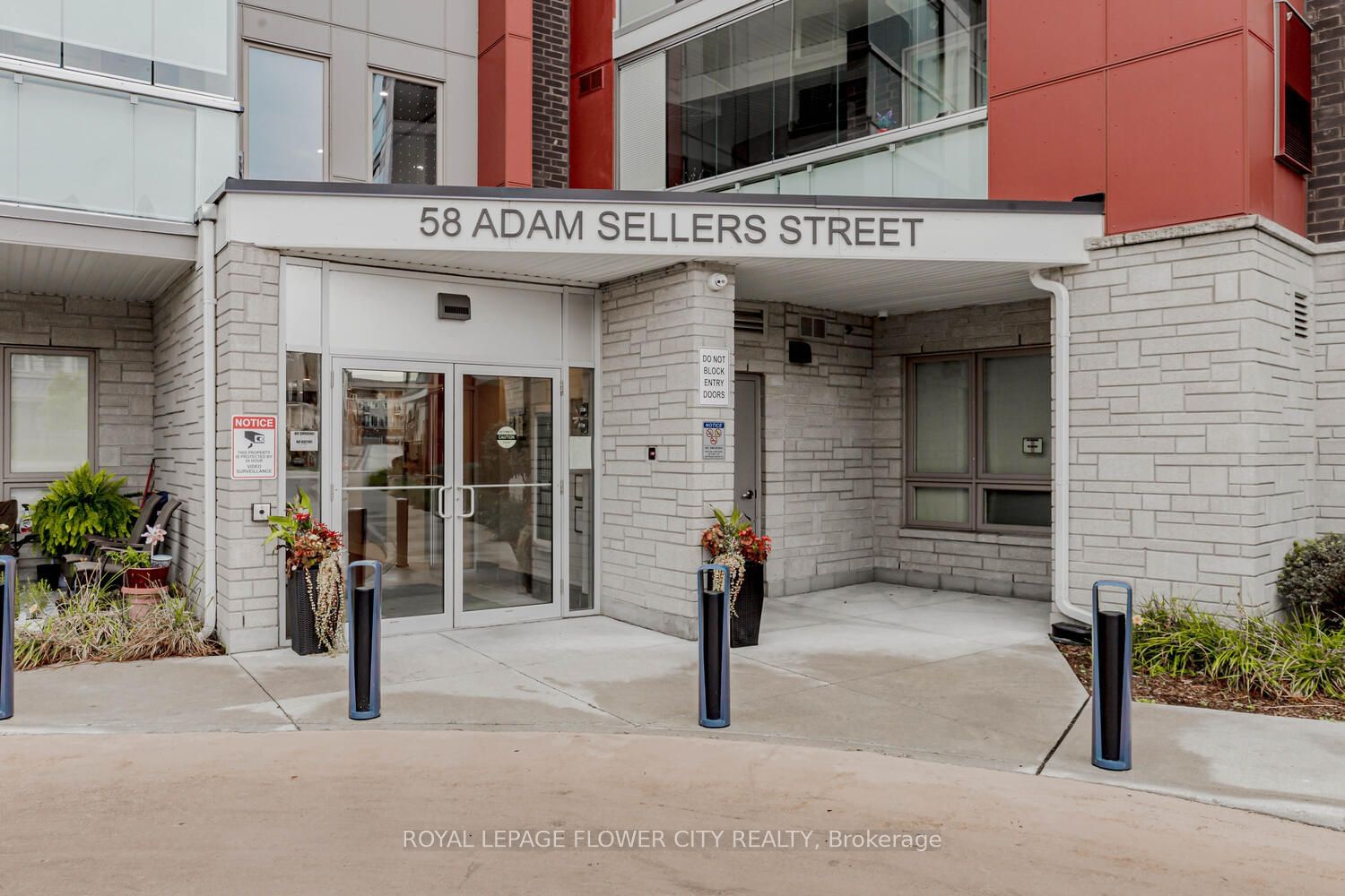 58 Adam Sellers St, unit 602 for sale