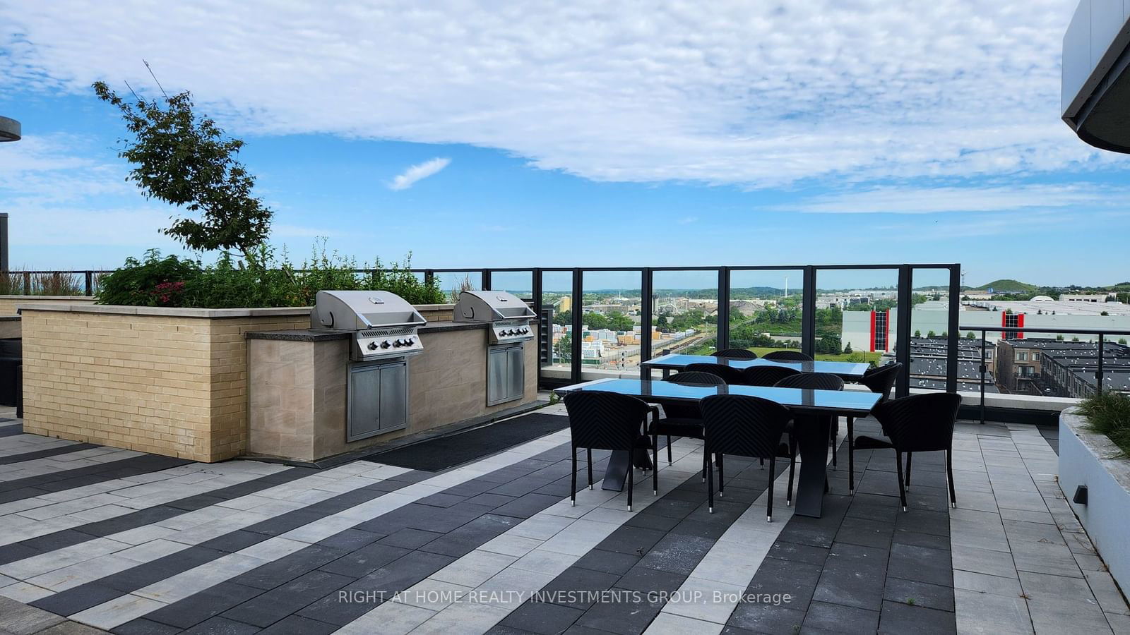 120 Eagle Rock Way, unit PH04 for sale - image #31