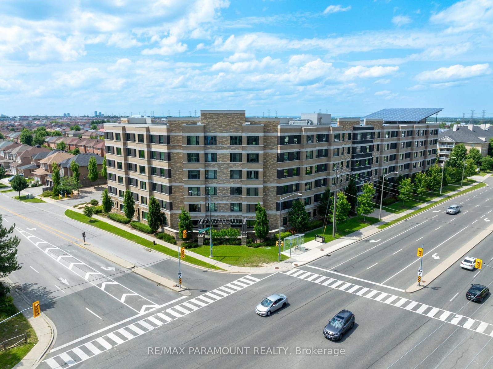 7400 Markham Rd, unit 318 for sale - image #2