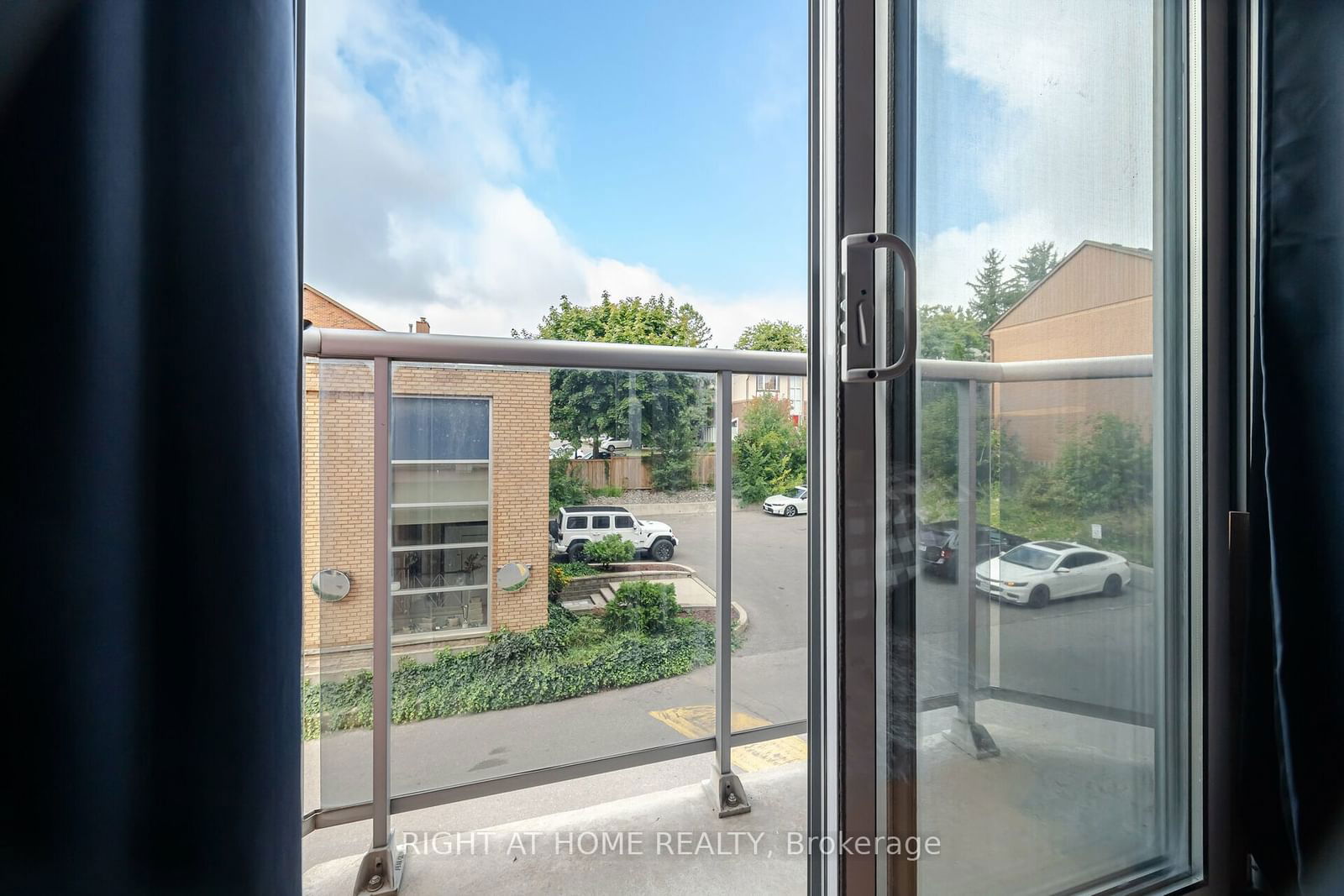 160 Woodbridge Ave, unit 208 for sale - image #26