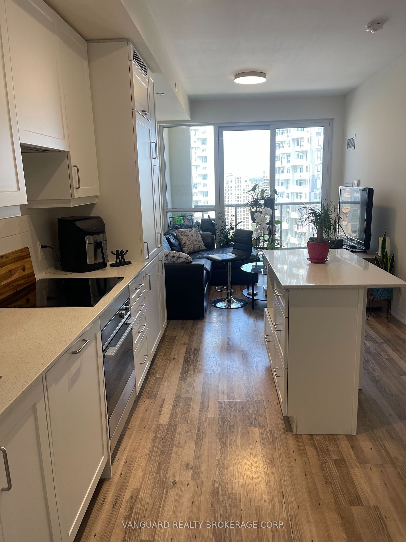 9085 Jane St E, unit 1703 for rent - image #7