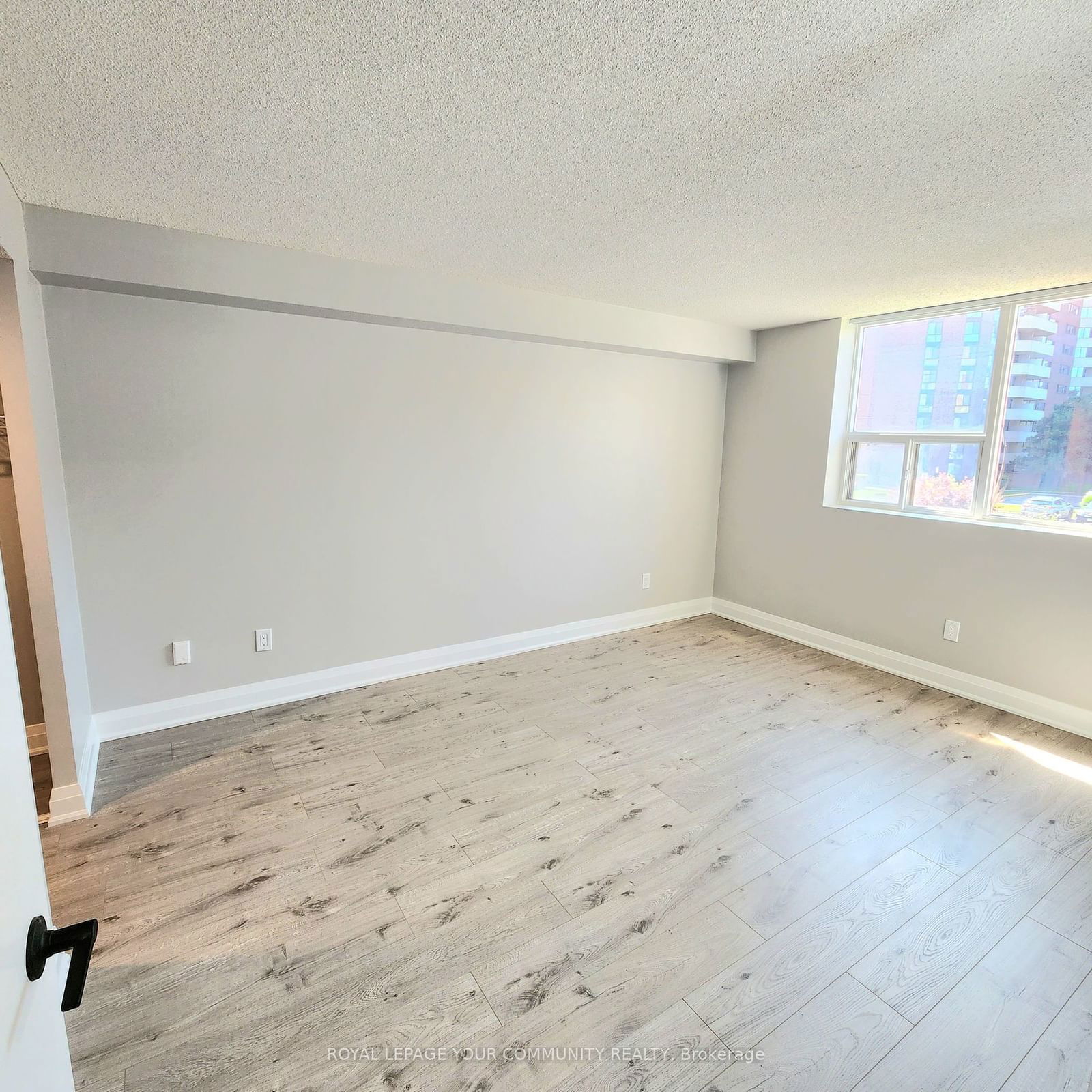 20 Baif Blvd, unit 208 for rent - image #10