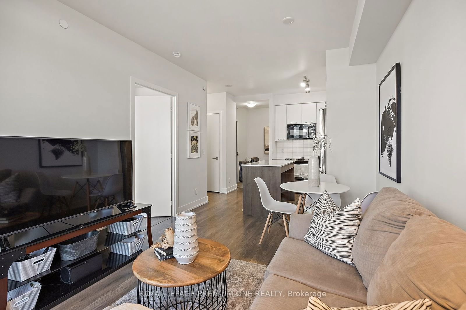 9471 Yonge St, unit 1514 for sale - image #15