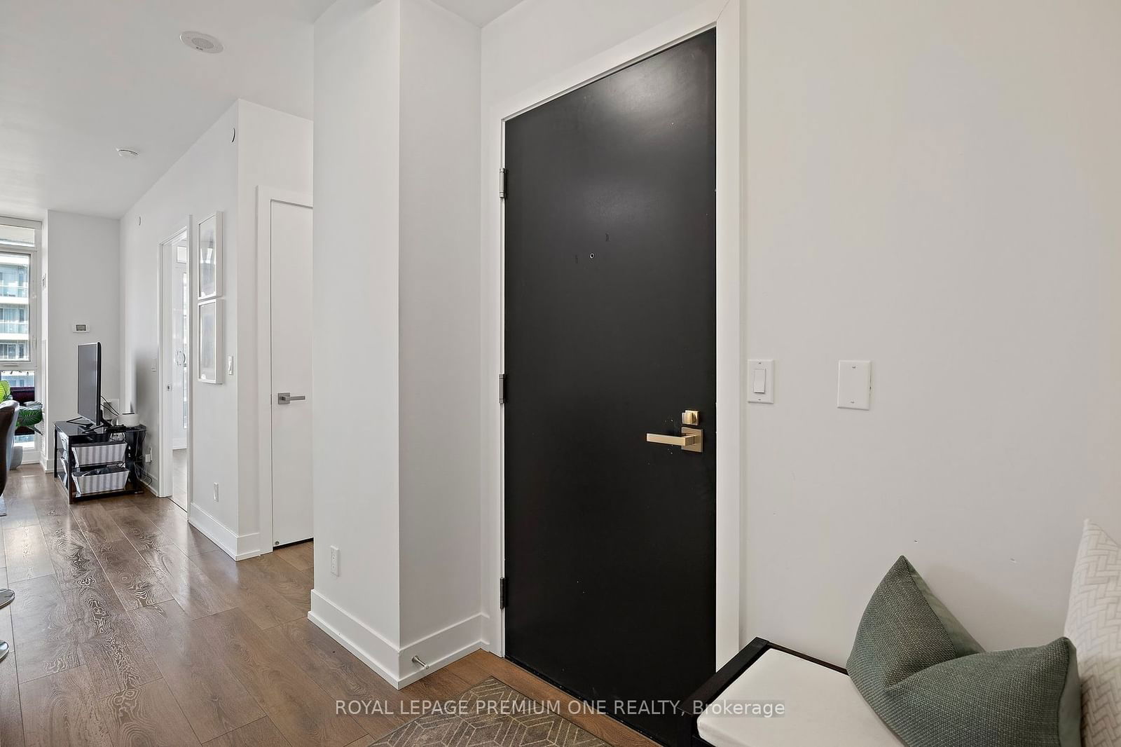 9471 Yonge St, unit 1514 for sale - image #6