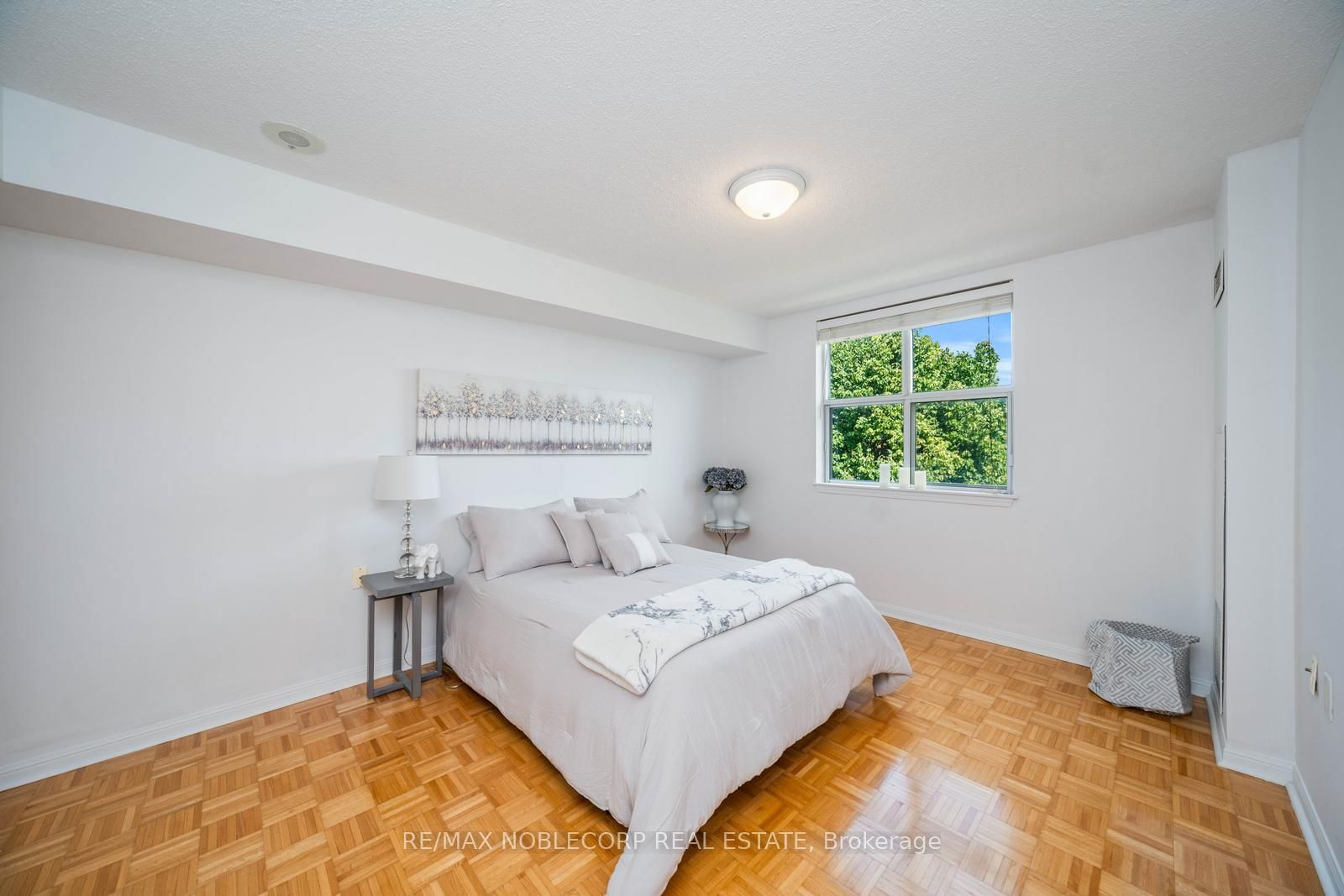 2500 Rutherford Rd, unit 410 for sale - image #18