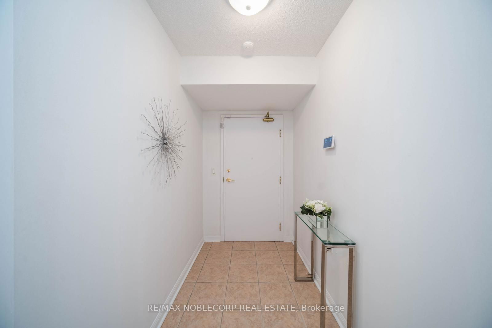 2500 Rutherford Rd, unit 410 for sale - image #4