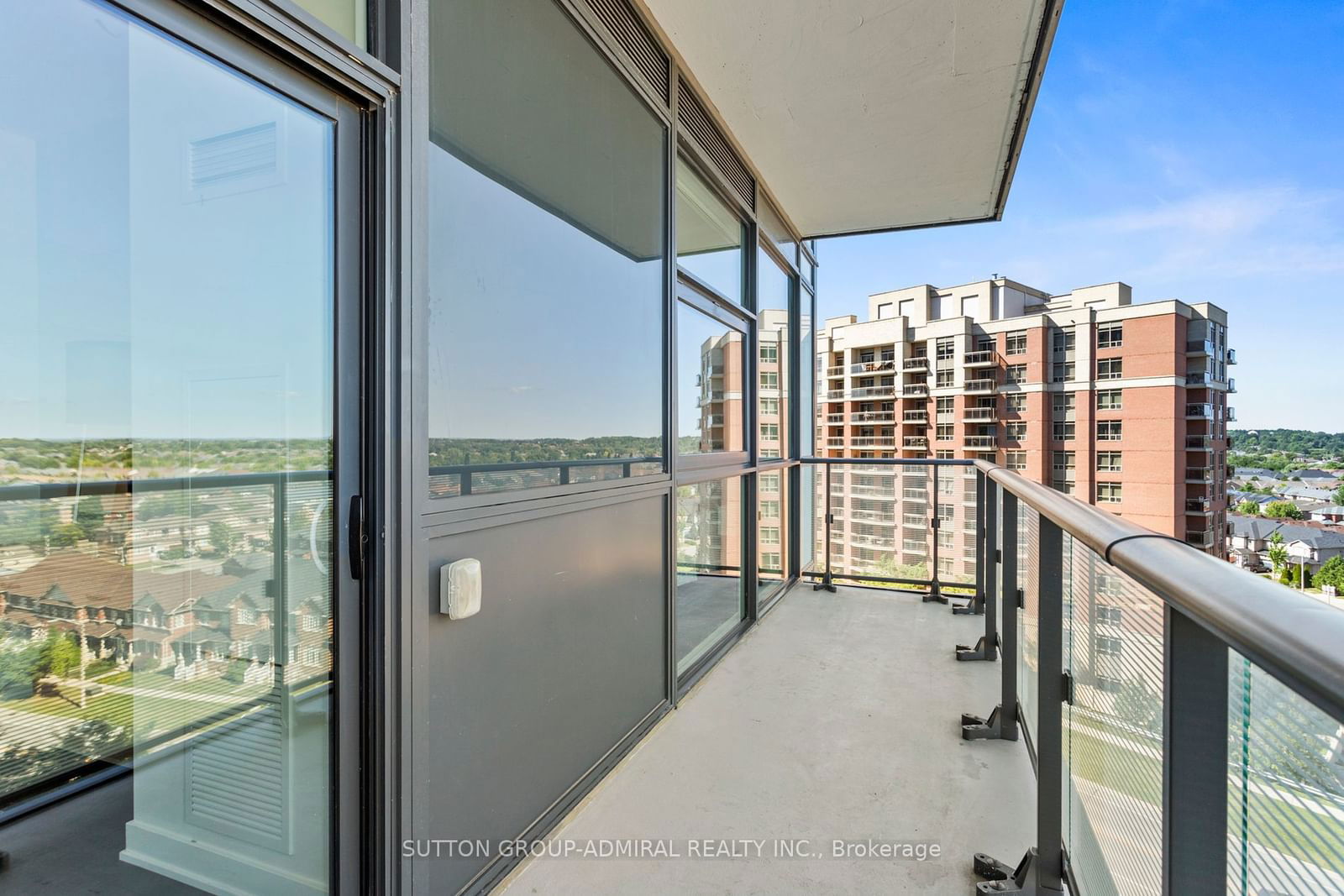 75 Oneida Cres, unit 904 for sale - image #36