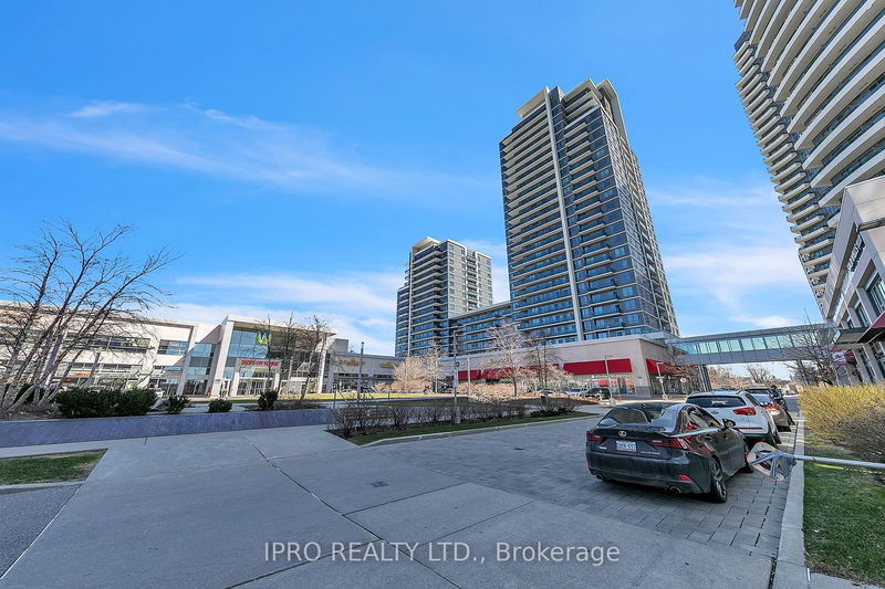 7165 Yonge St, unit 531 for sale - image #1